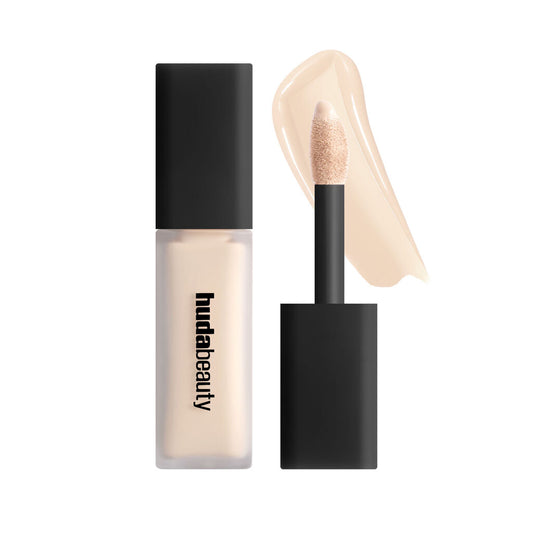 Huda Beauty FauxFilter Luminous Matte Concealer