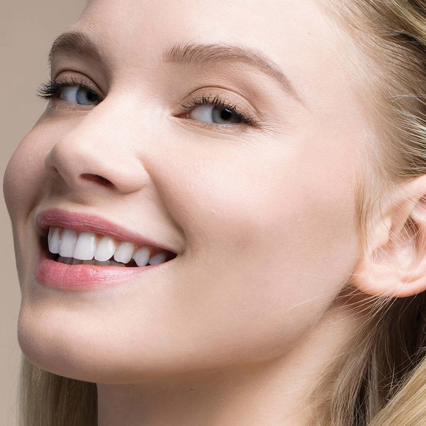 Bobbi Brown Skin Foundation Stick