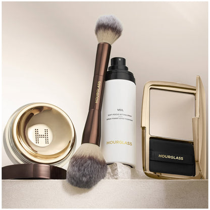 Hourglass Veil Soft Focus Setting Spray
